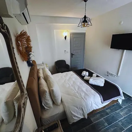 Hotel Fizzio Alacati