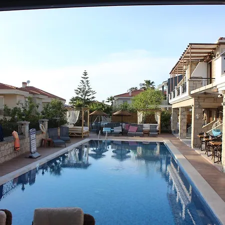 Hotel Fizzio Alacati