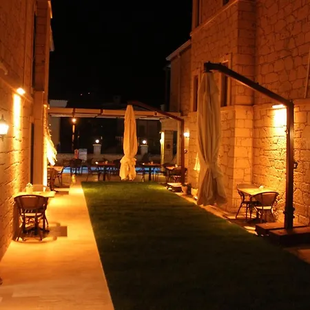 Hotel Fizzio Alacati