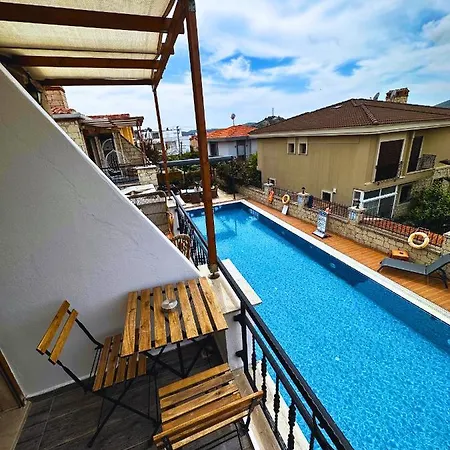 Otel Fizzio 2*