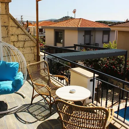 Fizzio Hotel 2*