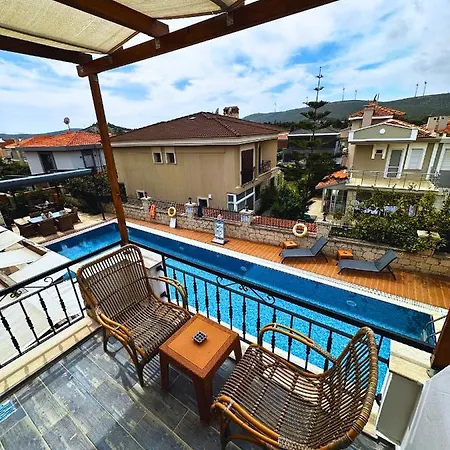 Fizzio Hotel Alaçatı