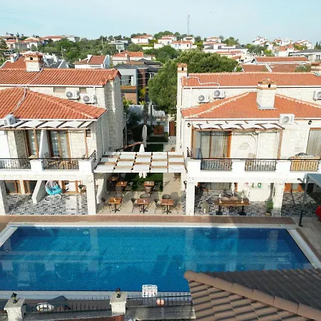 Fizzio Alacati